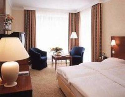 фото отеля Grand Hotel Binz