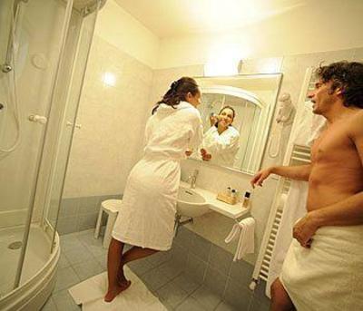 фото отеля Santa Lucia Aktivhotel Nago-Torbole