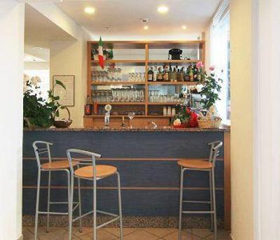 фото отеля Santa Lucia Aktivhotel Nago-Torbole
