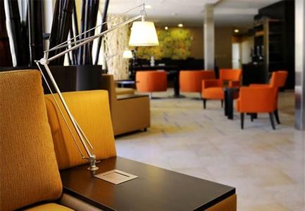фото отеля Courtyard by Marriott Phoenix Airport