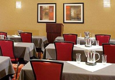 фото отеля Courtyard by Marriott Phoenix Airport