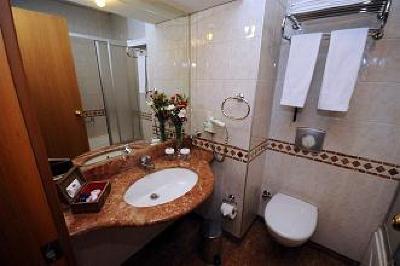 фото отеля Usta Park Hotel