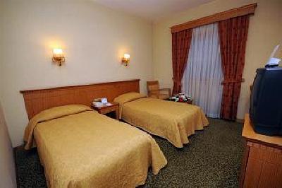 фото отеля Usta Park Hotel