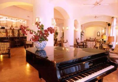 фото отеля Hotel Carasco