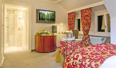 фото отеля Parkhotel Adler