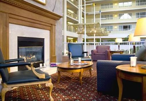 фото отеля Newport Marriott