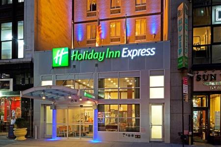 фото отеля Holiday Inn Express New York City Fifth Ave