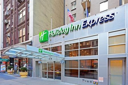 фото отеля Holiday Inn Express New York City Fifth Ave