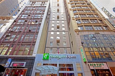 фото отеля Holiday Inn Express New York City Fifth Ave