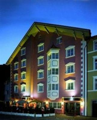 фото отеля Goldener Adler Hotel Klausen
