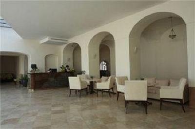 фото отеля Kristaly Hotel and Restaurant