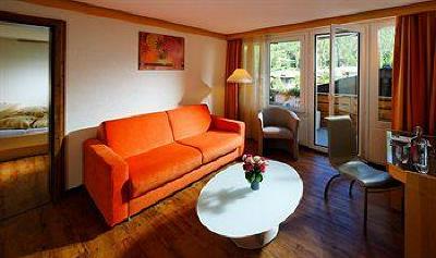 фото отеля Golfhotel Saaserhof