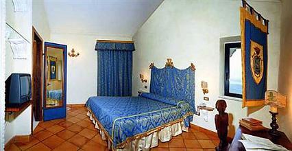 фото отеля Castello Orsini Hotel Nerola
