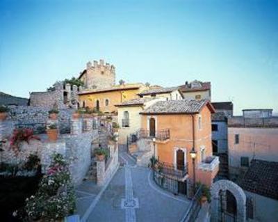 фото отеля Castello Orsini Hotel Nerola