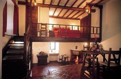 фото отеля Castello Orsini Hotel Nerola