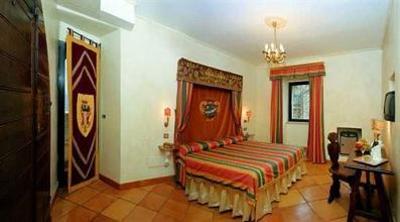 фото отеля Castello Orsini Hotel Nerola