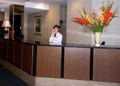 фото отеля Confederation Place Hotel