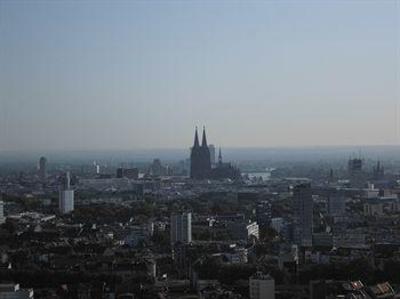 фото отеля Apartments Im Unicenter Köln