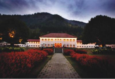 фото отеля The Lalit Grand Palace Srinagar