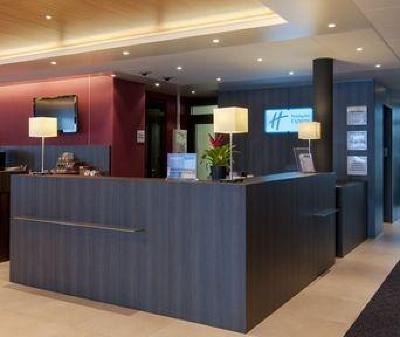 фото отеля Holiday Inn Express Zurich Airport