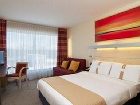 фото отеля Holiday Inn Express Zurich Airport