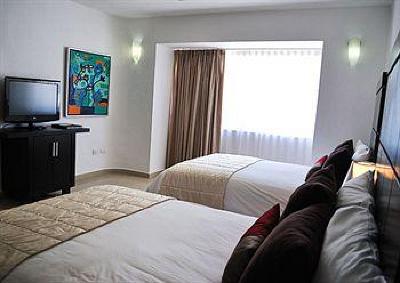 фото отеля Hotel Bambu Suites