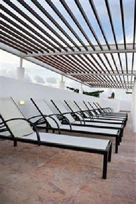 фото отеля Hotel Bambu Suites