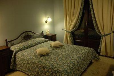 фото отеля Guesthouse Elena