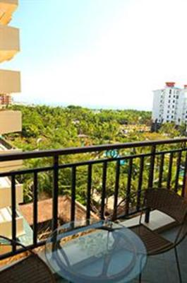 фото отеля Phoenix Rujia Sea View Holiday Apartment Sanya Dadonghai