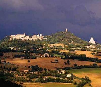 фото отеля Tenuta Di Canonica Hotel Todi
