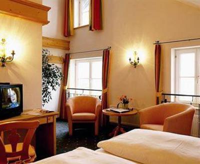 фото отеля Hotel Adler Oberstaufen