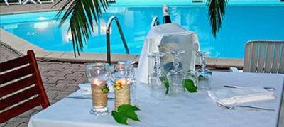 фото отеля Hotel La Riviere Porto-Vecchio
