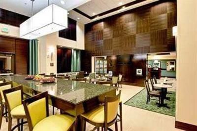 фото отеля Hampton Inn & Suites Thousand Oaks