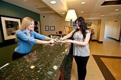 фото отеля Hampton Inn & Suites Thousand Oaks