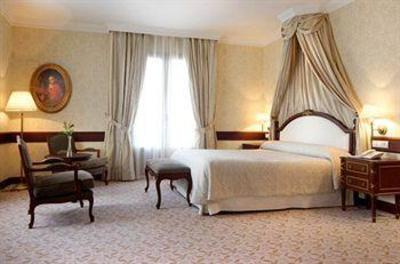 фото отеля Hotel Candido Segovia