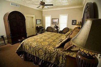 фото отеля Grand Hotel McKinney