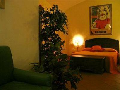 фото отеля Morelli 49 Bed & Breakfast Naples