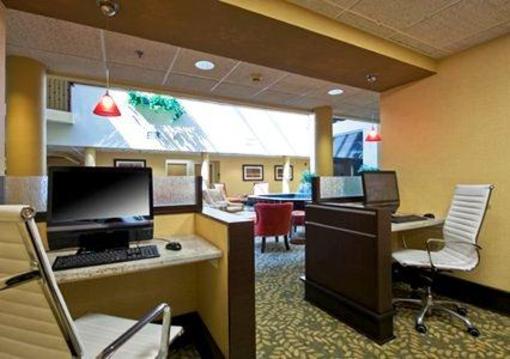 фото отеля Comfort Suites Anderson (South Carolina)