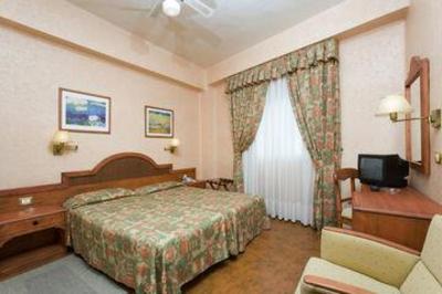 фото отеля Hotel Monopol Tenerife