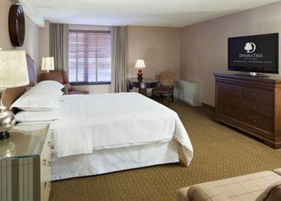 фото отеля Doubletree by Hilton Bloomington - Minneapolis South
