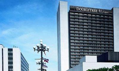 фото отеля Doubletree by Hilton Bloomington - Minneapolis South