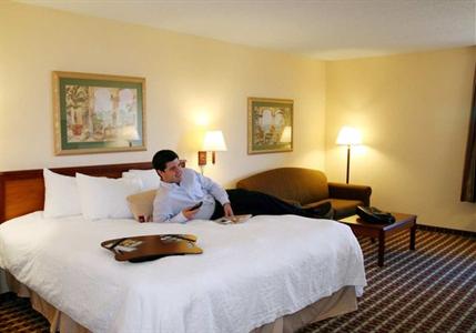 фото отеля Hampton Inn Tampa-Veterans Expressway/Waters Avenue
