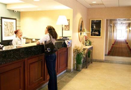 фото отеля Hampton Inn Tampa-Veterans Expressway/Waters Avenue