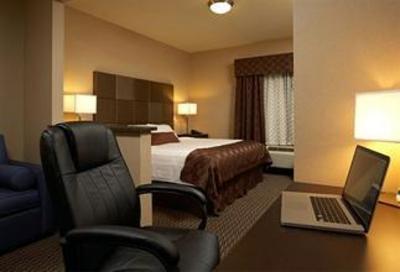 фото отеля Comfort Suites Kelowna