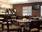 фото отеля Comfort Suites Kelowna