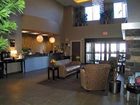 фото отеля Comfort Suites Kelowna