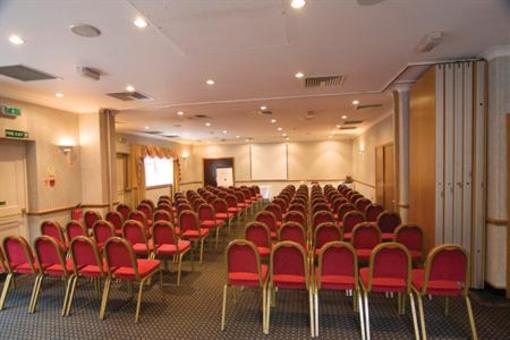 фото отеля BEST WESTERN Cumberland Hotel