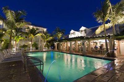 фото отеля Southernmost Hotel