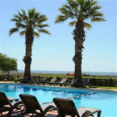 фото отеля Dom Pedro Meia Praia Beach Club
