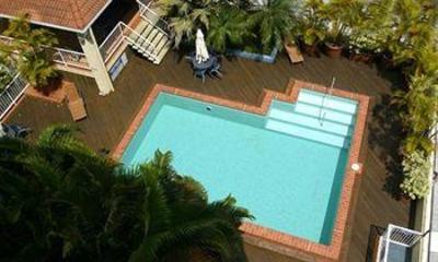 фото отеля Inn Cairns Boutique Apartments